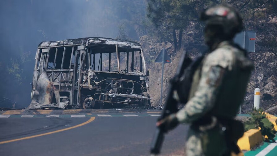Perú pide a sus nacionales reforzar precauciones en México tras la muerte de El Mencho Perú pide a sus nacionales reforzar precauciones en México tras la muerte de El Mencho