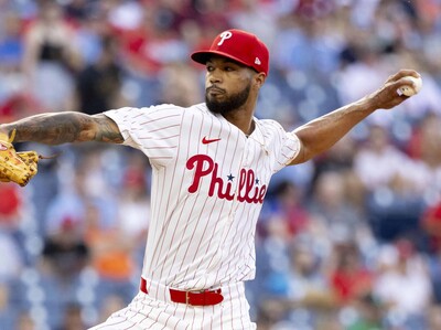 Cristopher Sánchez le gana duelo de zurdos a Tarik Skubal