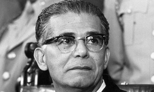 Retraso forzoso de la juramentaci&oacute;n de Balaguer en 1990