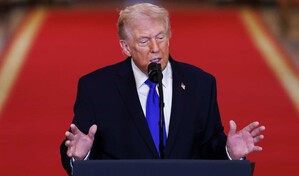 Trump analiza exigir a los bancos de EE. UU. datos sobre la nacionalidad de sus clientes