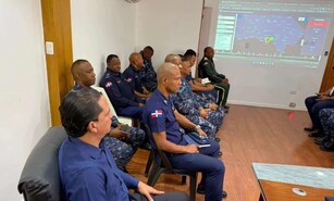 Polic&iacute;a Nacional realiza mesa de seguridad para fortalecer la paz en la Regi&oacute;n Este