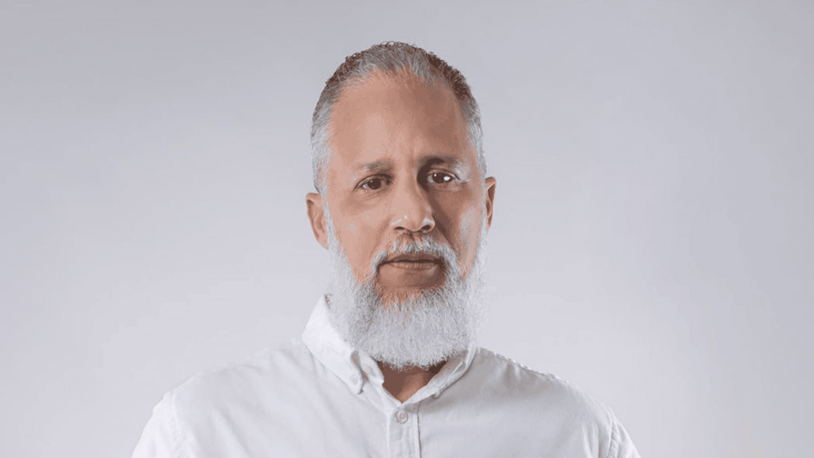 Héctor Then vive su temporada más intensa al frente y detrás de la cámara Héctor Then vive su temporada más intensa al frente y detrás de la cámara