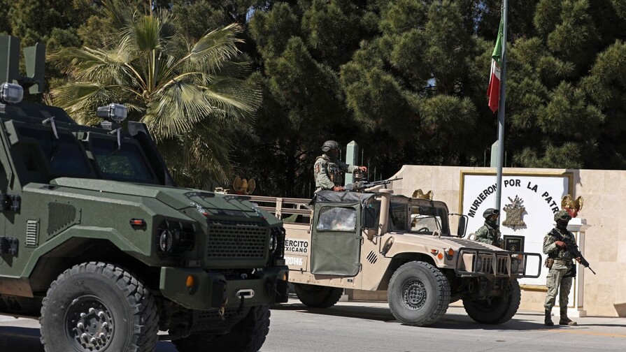 Se fugan 23 reos de una c&aacute;rcel mexicana durante ataques por muerte de el Mencho