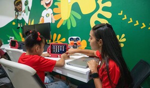 Banco Caribe dona Aula STEM en las instalaciones Acci&oacute;n Callejera en Santiago