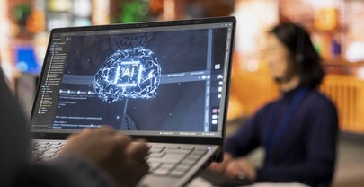 La inteligencia artificial dispara la huella ecol&oacute;gica de internet