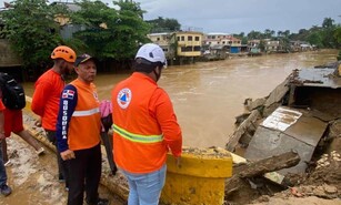 Colapsan tres viviendas y m&aacute;s de 500 resultan inundadas por lluvias en provincias del Cibao
