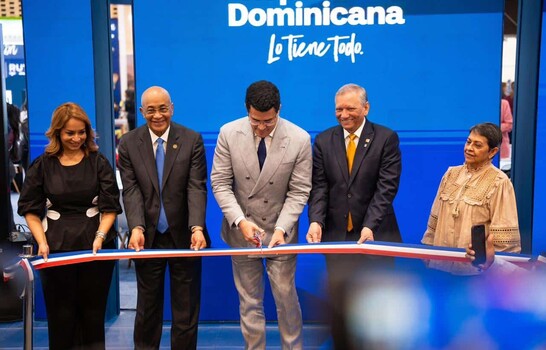 La Rep&uacute;blica Dominicana espera atraer hasta 430,000 turistas colombianos en el 2026