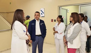 El director del SNS realiz&oacute; una visita no programada a la Maternidad La Altagracia