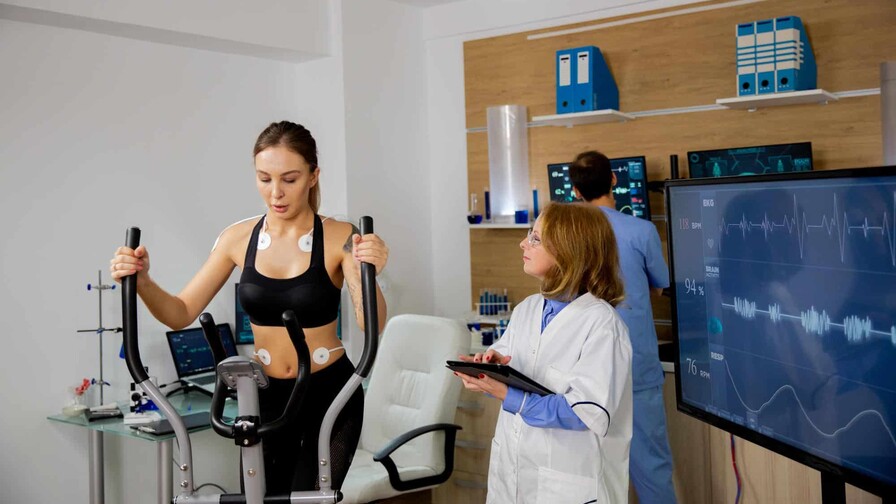 Advierten que la falta de chequeos card&iacute;acos en los deportistas eleva el riesgo de muerte s&uacute;bita