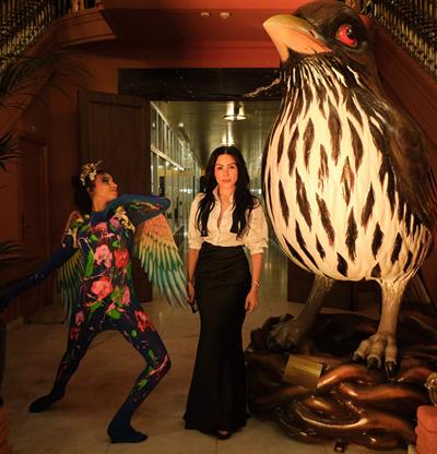 La artista dominicana Yubo Fern&aacute;ndez triunfa en Madrid con la exposici&oacute;n Cigua Palmera"