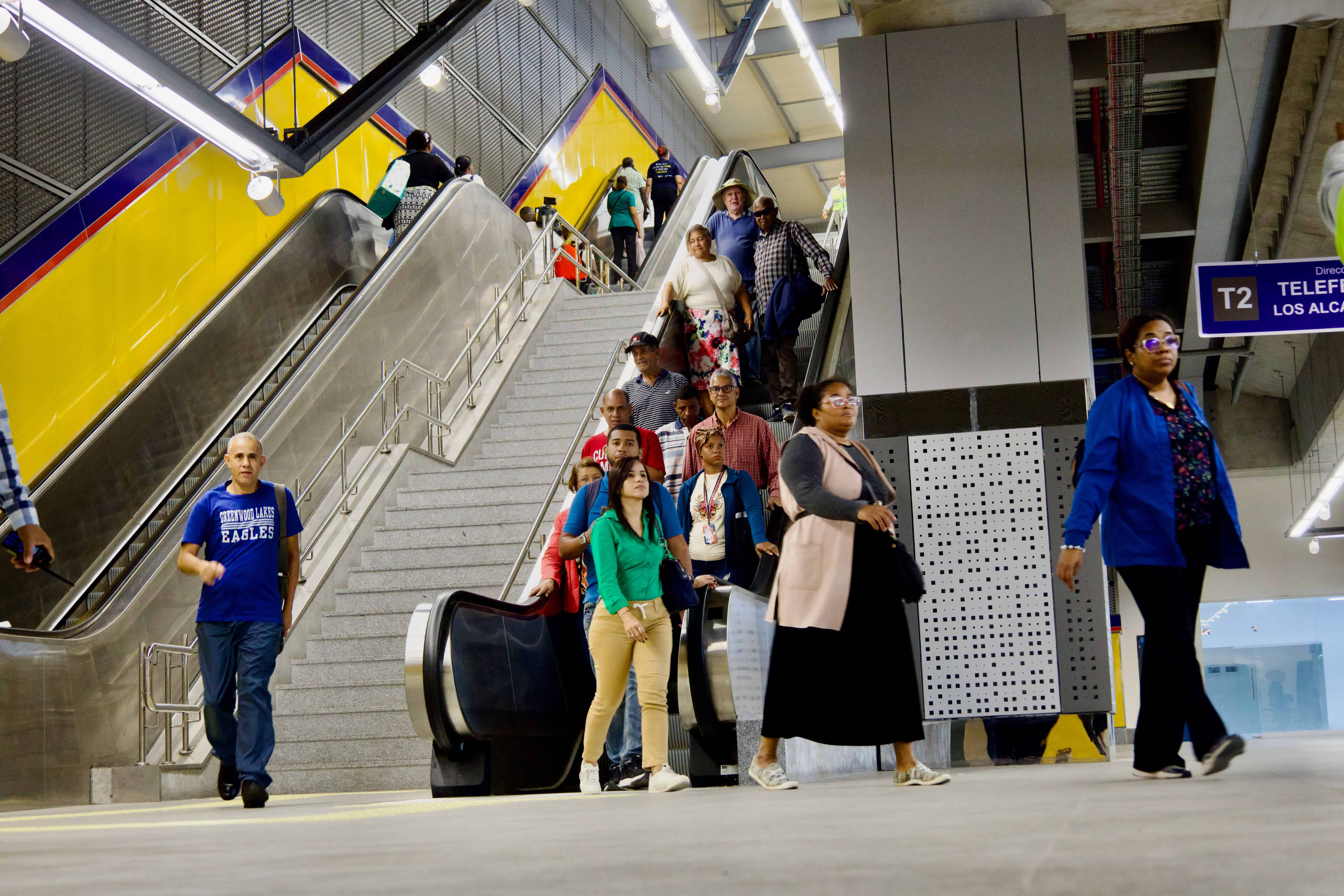 La gente utiliza el servicio en las horas establecida durante el per&iacute;odo de prueba  de 6:00 de la ma&ntilde;ana a 10:00 y de  de 4:00 a 8:00 de la noche.
