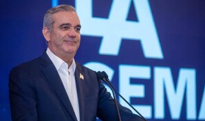 Abinader recibe con orgullo distinci&oacute;n de la SIP sobre la libertad de prensa