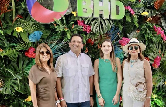 Banco BHD celebra con sus clientes la magia del carnaval de Punta Cana