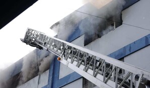 Empleado narra c&oacute;mo les sorprendi&oacute; el incendio en Garrido en una ma&ntilde;ana laboral cualquiera