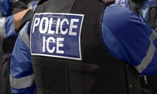 Denver ordena a su polic&iacute;a proteger a manifestantes en contra de las redadas migratorias