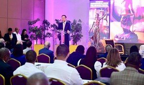 Johnny Pujols plantea necesidad en pa&iacute;s de un derecho penal firme, pero respetuoso de las garant&iacute;as