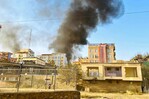 Se escuchan fuertes explosiones en capital de Afganist&aacute;n