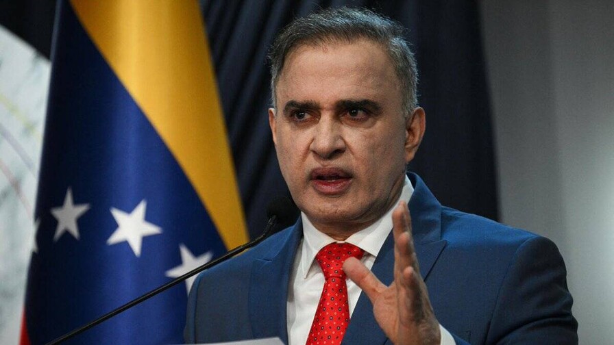 Poeta, abogado y acusado de represor: Tarek William Saab, el cuestionado fiscal general venezolano Poeta, abogado y acusado de represor: Tarek William Saab, el cuestionado fiscal general venezolano