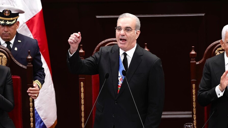 Abinader sobre apag&oacute;n general: Las fallas ocurridas en el sistema son inaceptables; nos preocupan