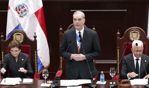 Abinader anuncia reforma educativa para duplicar la econom&iacute;a al 2036