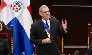 Luis Abinader rinde cuentas entre obras construidas y promesas incumplidas