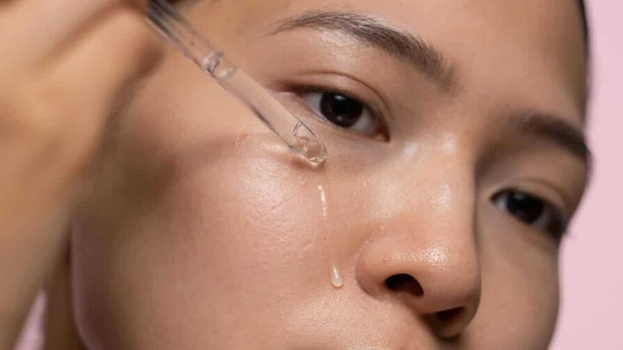 &iquest;Qu&eacute; compuestos hidratan realmente la piel?