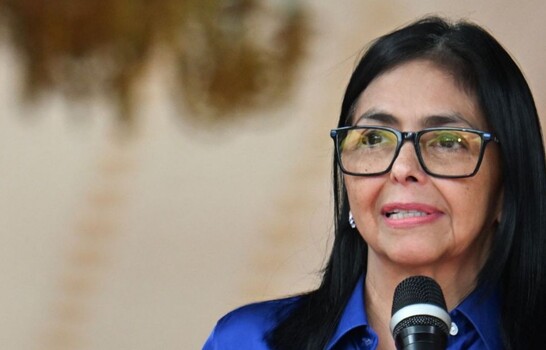 Delcy Rodr&iacute;guez dice que retoma relaciones con EE. UU. por amistad y con inteligencia