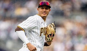 Manny Machado conecta sus primeros dos jonrones del entrenamiento de primavera