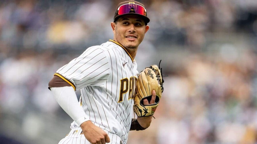 Manny Machado conecta sus primeros dos jonrones del entrenamiento de primavera