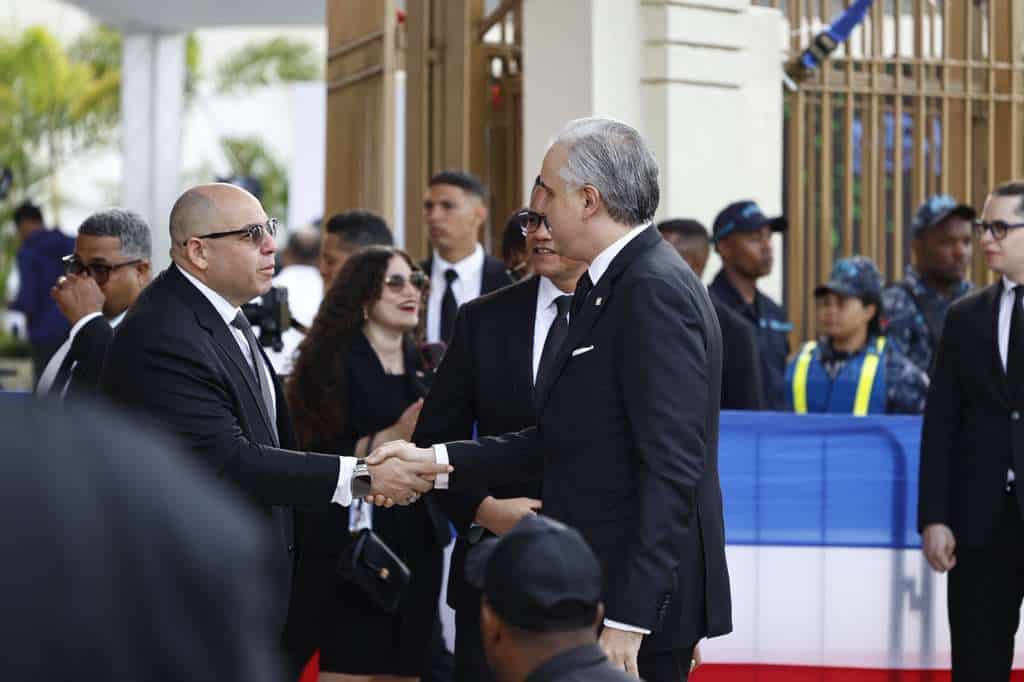 El ministro de Educación, Luis Miguel De Camps