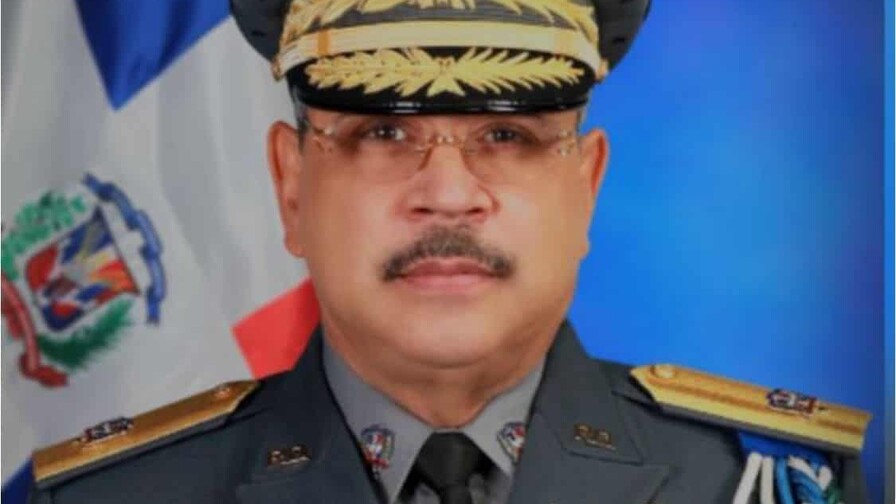 Decreto: Abinader designa a Juan Hilario Guzmán como rector del Instituto Policial de Educación Decreto: Abinader designa a Juan Hilario Guzmán como rector del Instituto Policial de Educación