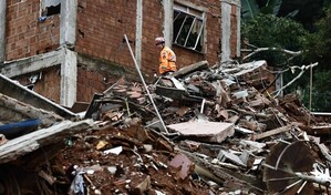 Lula visita zona de Brasil donde deslizamientos causaron 70 muertos