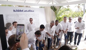 Abinader da el primer palazo para el Club de Playa en Isla Catalina