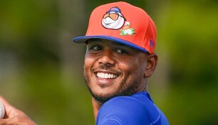 Freddy Peralta, emocionado y con mira en un futuro largo con los Mets tras su designaci&oacute;n