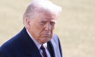 Trump cree que el ayatol&aacute; Ali Jamene&iacute; ha muerto en el ataque a Ir&aacute;n