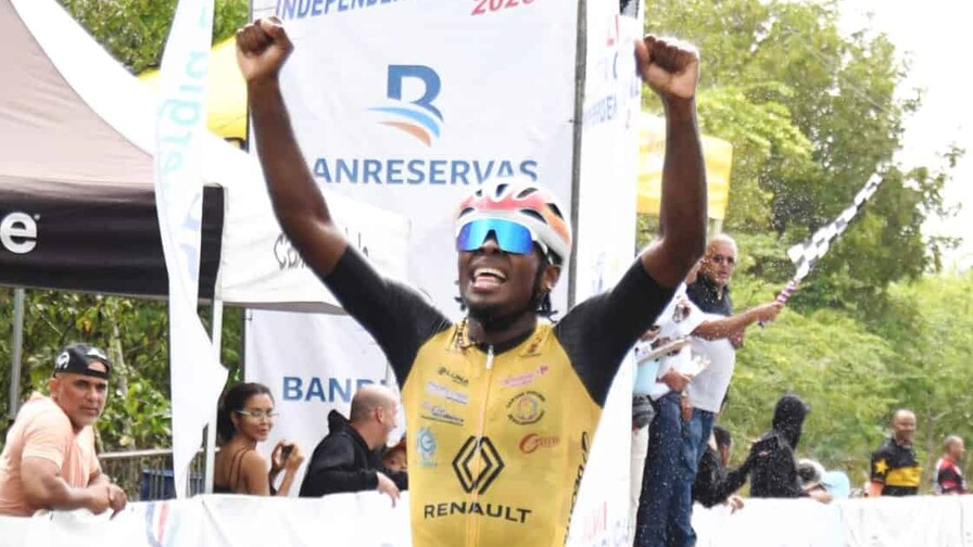 Wilmar Paredes se acerca al t&iacute;tulo de la Vuelta Cicl&iacute;stica Independencia; Geran gana quinta etapa