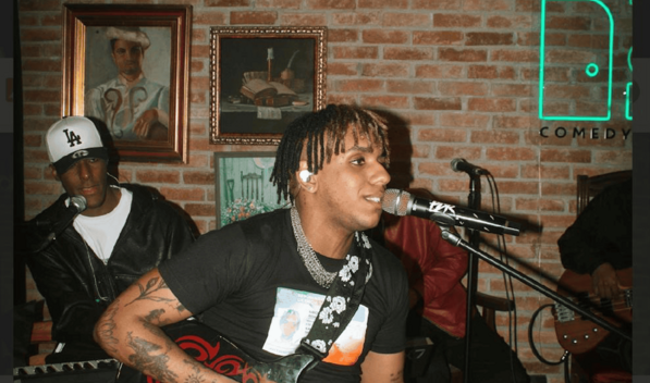 Aaron 21 celebra su "Primo Day" junto a 200 seguidores y afianza su conexi&oacute;n con el p&uacute;blico