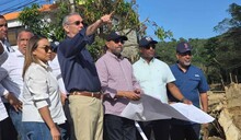 Abinader supervisa da&ntilde;os por lluvias en Gaspar Hern&aacute;ndez y Sos&uacute;a y dispone indemnizaciones