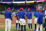 Equipo dominicano que participar&aacute; en el Cl&aacute;sico Mundial de B&eacute;isbol practica por primera vez