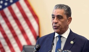 Adriano Espaillat anuncia nuevo ciclo de financiamiento federal para proyectos comunitarios
