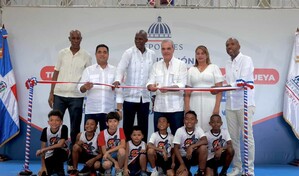 Presidente Abinader cumple promesa con Al Horford y Quisqueya al entregar techado La Tribu