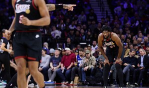 El p&iacute;vot de los 76ers, Embiid, se perder&aacute; al menos tres partidos de NBA por lesi&oacute;n