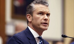 EE. UU. promete destruir la Armada de Ir&aacute;n y su producci&oacute;n de misiles