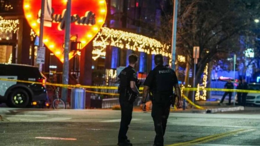 Tres muertos y m&aacute;s de 10 heridos por un tiroteo en un bar de Texas
