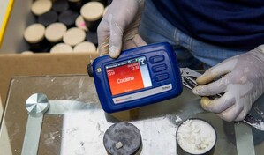 &iquest;Aromaterapia o coca&iacute;na? La DNCD incauta 96 velones aromatizantes con coca&iacute;na en un env&iacute;o a Espa&ntilde;a