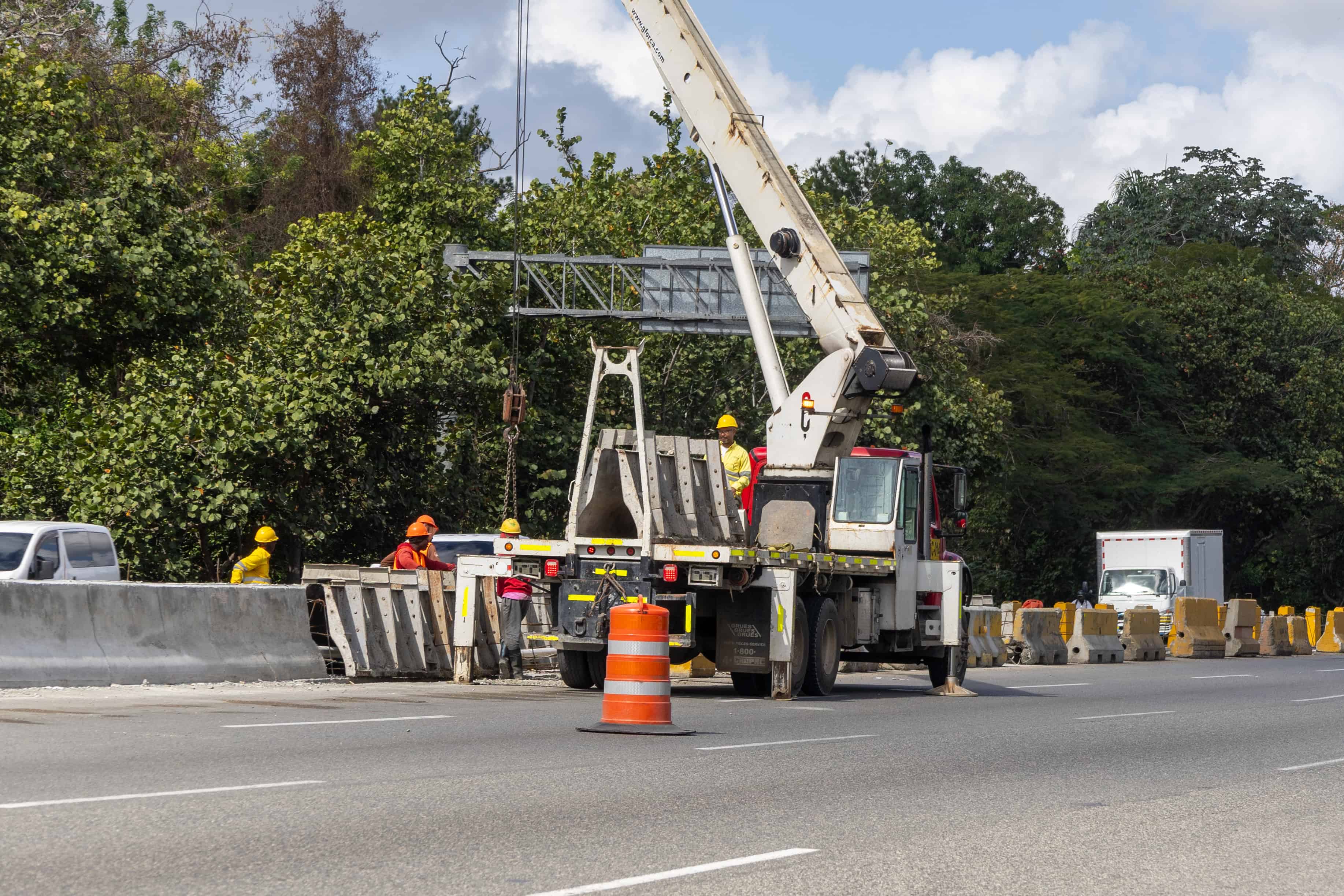 En el kilómetro 25 se clausura un cruce ilegal.