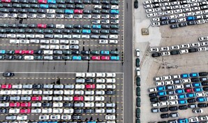 Tribunal en EE. UU. rechaza pedido de Trump de postergar demandas por aranceles