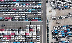 Tribunal en EE. UU. rechaza pedido de Trump de postergar demandas por aranceles