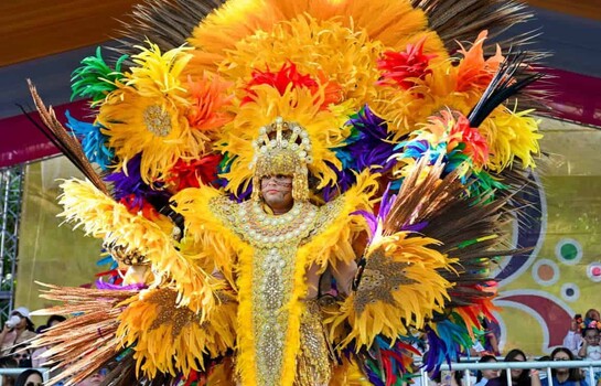 Carnaval de Santiago 2026 cierra con multitudinaria asistencia en el Parque Central