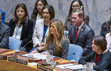 Melania Trump preside sesi&oacute;n sobre paz e infancia en ONU despu&eacute;s de ataque de EE. UU. a Ir&aacute;n